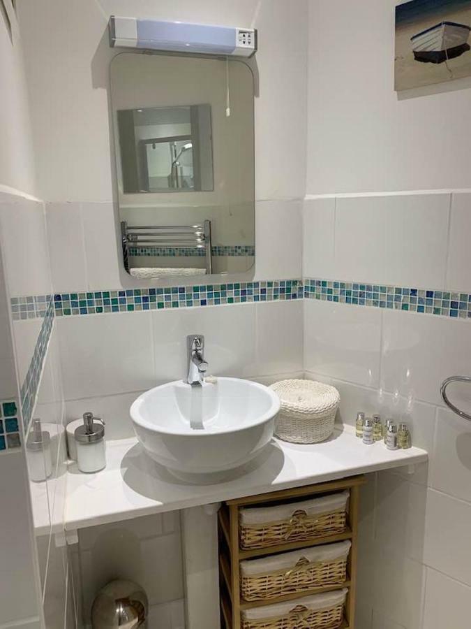 Postman'S Knock, Lynmouth, First Floor Apartment With Private Parking Экстерьер фото