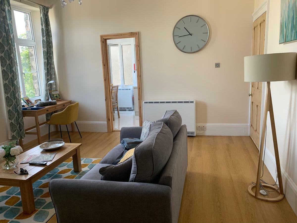 Postman'S Knock, Lynmouth, First Floor Apartment With Private Parking Экстерьер фото